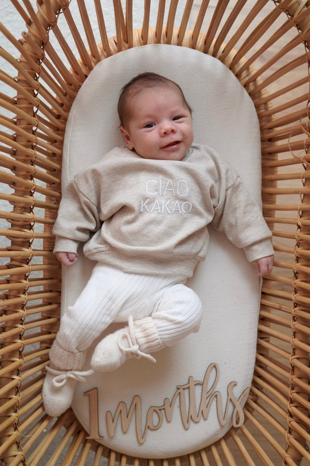 Ciao Kakao Oversized Sweater Pullover bestickt beige meliert Handmade Jungs Mädchen outfit creme hejleen kidswear baby kinder 