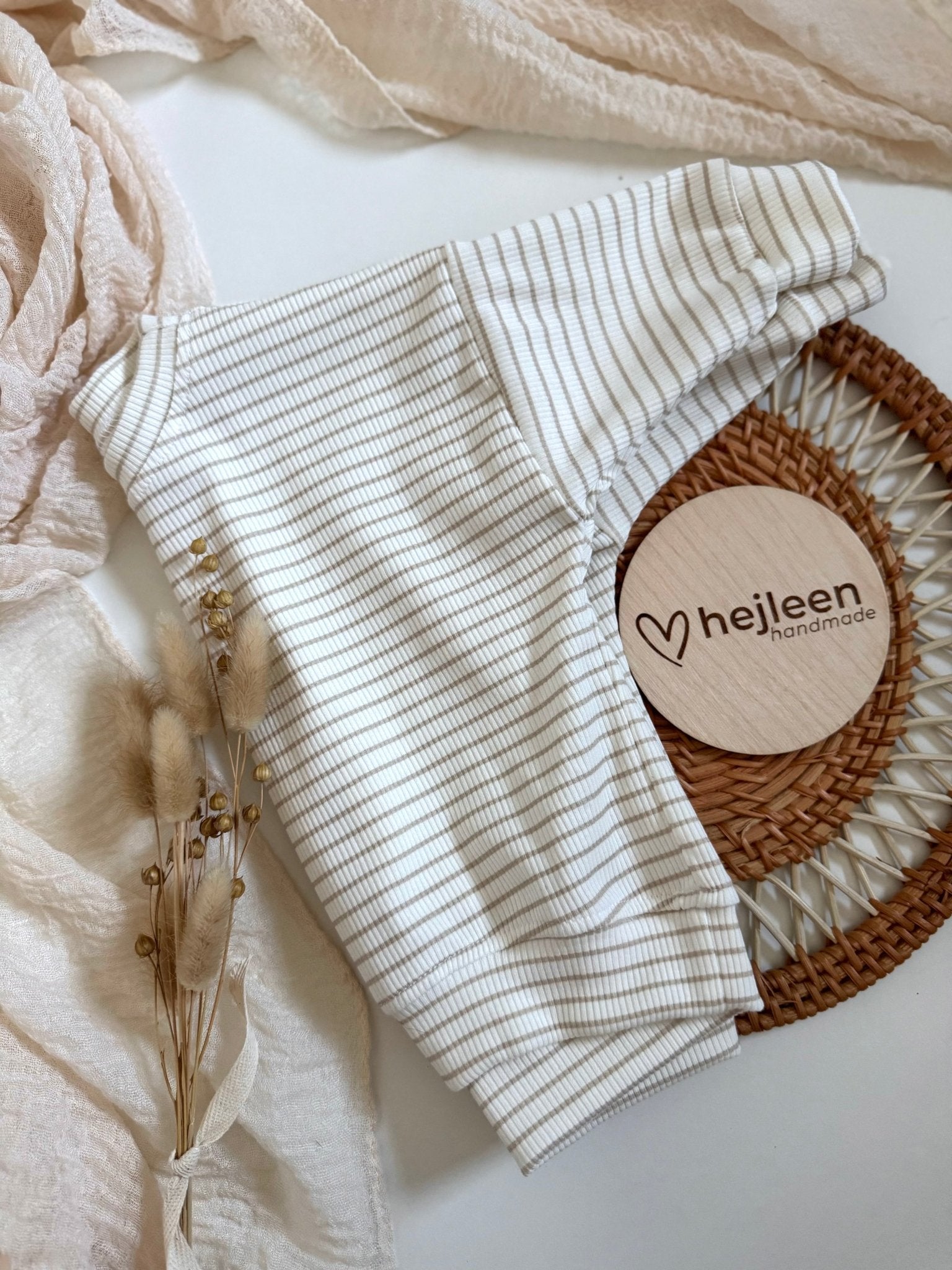 Gestreifter Sweater Leggings creme beige Baby Handmade Outfit für Jungs Mädchen hejleen kidswear