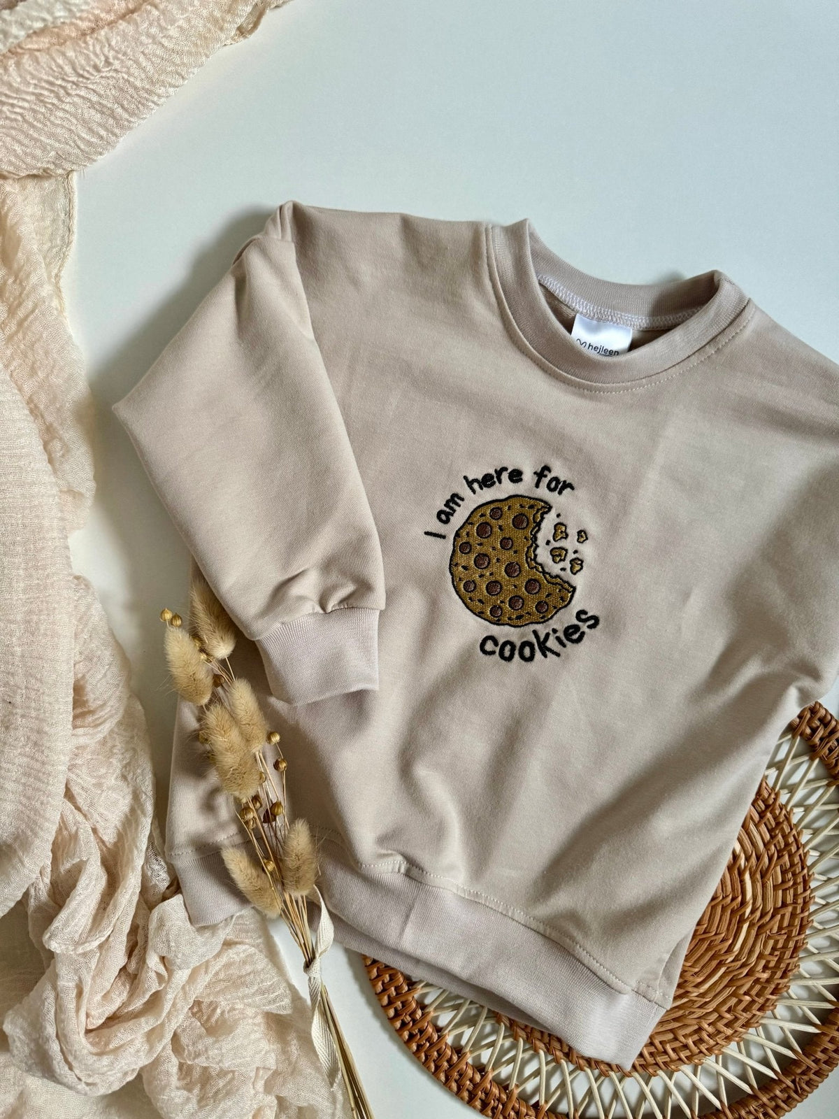 I am here for cookies - Sweater - hejleen handmade