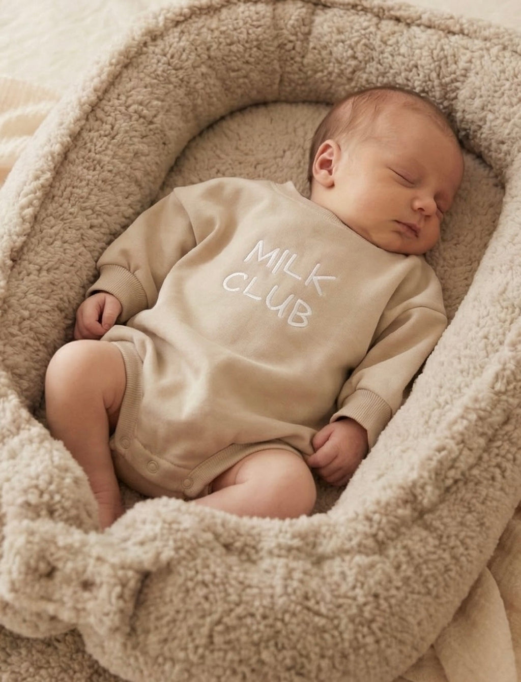 Milk Club Sweater Romper Handmade für baby gestickt bestickt Statement Geschenk zur Geburt beige Knopfleiste Pullover Oversized hejleen kidswear